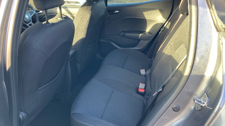 Renault Clio 1.0 TCe 90 Evolution 5dr Petrol Hatchback